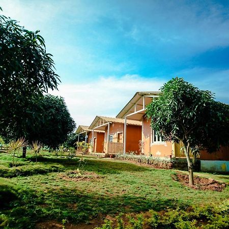 Suggee Resort Jigani Exterior photo