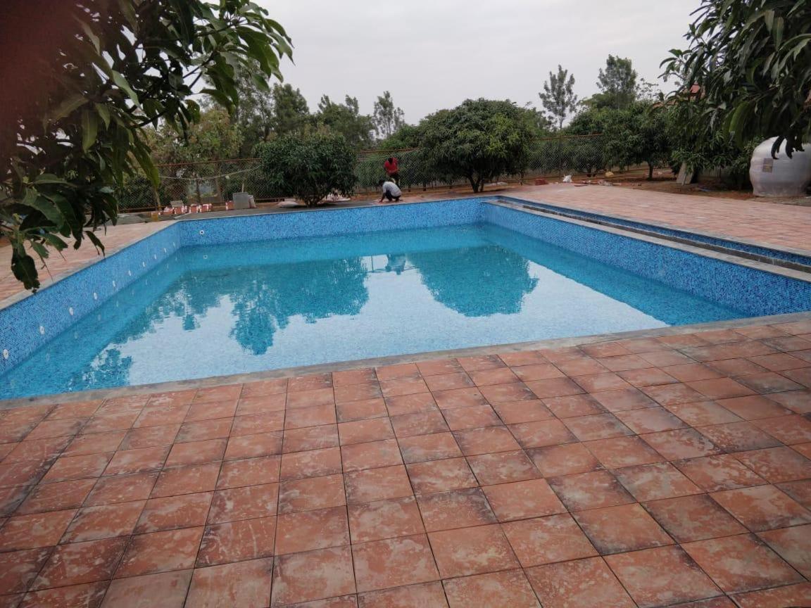 Suggee Resort Jigani Exterior photo
